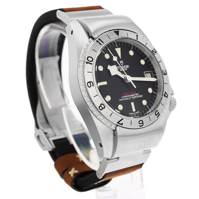 Tudor Black Bay