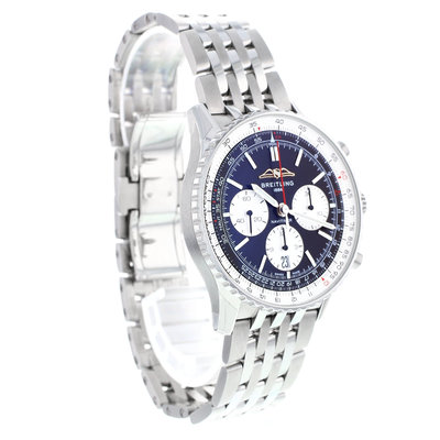 Breitling Navitimer