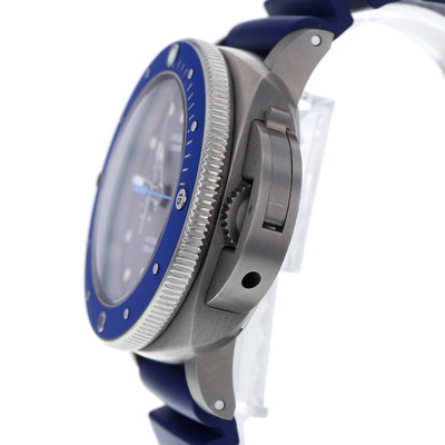 Panerai Luminor Submersible