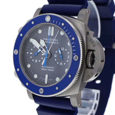 Panerai Luminor Submersible