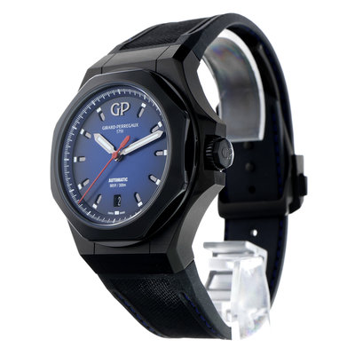 Girard Perregaux Laureato 81070-21-491-FH6A Blue Dial 44