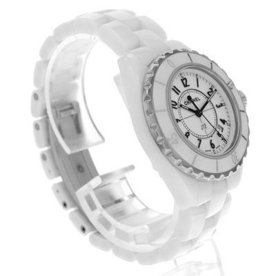 Chanel J12