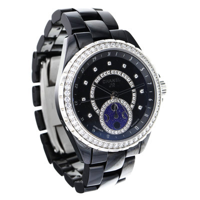 Chanel J12