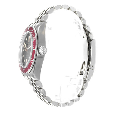 Tudor Black Bay