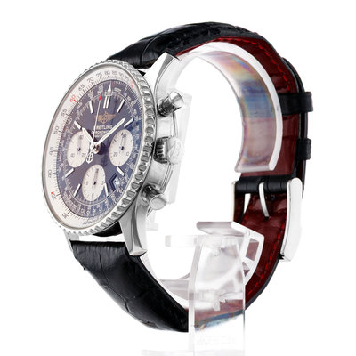 Breitling Navitimer