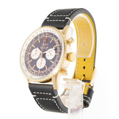 Breitling Navitimer