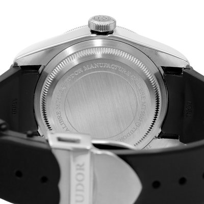 Tudor Black Bay