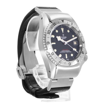Tudor Black Bay