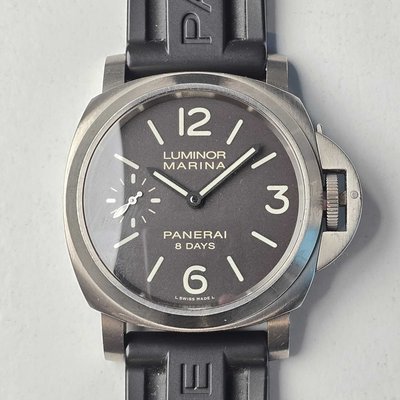 Panerai Luminor PAM00564 NA Dial 44