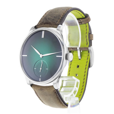 H.Moser & Cie. Venturer