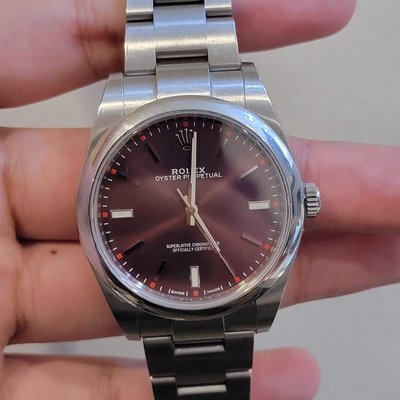 Rolex Oyster Perpetual 114300 NA Dial 39mm