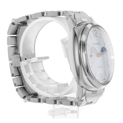 Panerai Luminor Due Luna