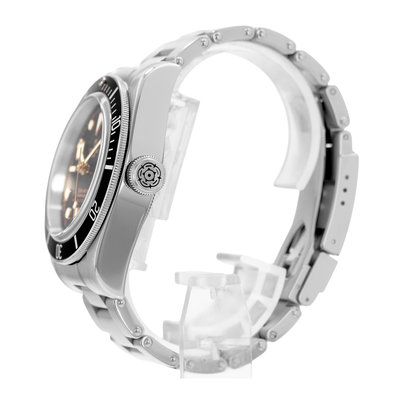 Tudor Black Bay