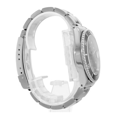 Rolex Submariner Date