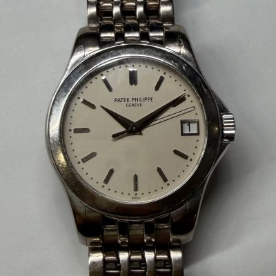 Patek Philippe Calatrava 5107G-001 NA Dial 37