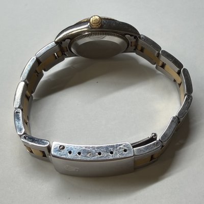 Rolex Oyster Perpetual 26