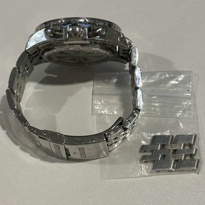 Breitling Bentley B04 GMT