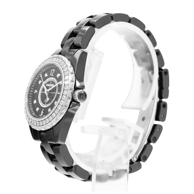 Chanel J12
