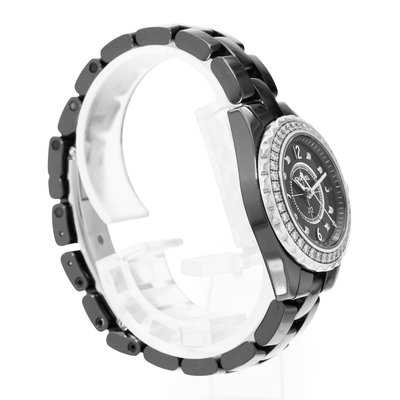 Chanel J12