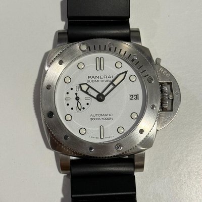 Panerai Submersible  PAM01223 NA Dial 42