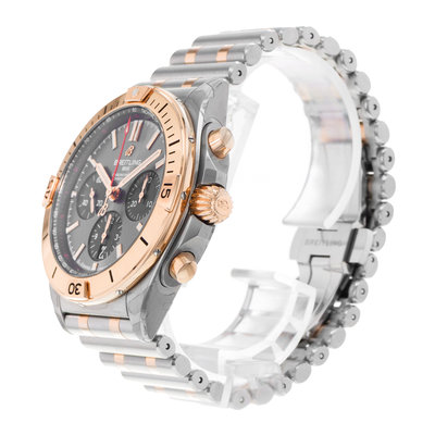 Breitling Chronomat B01