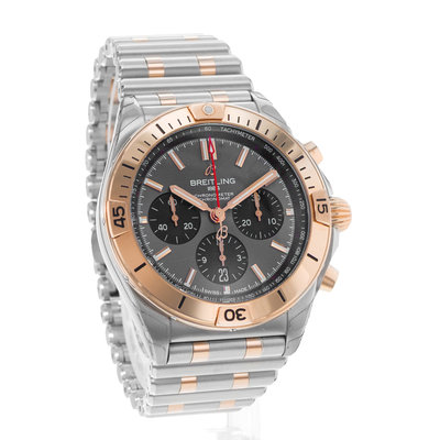 Breitling Chronomat B01