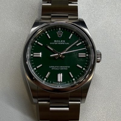 Rolex Oyster Perpetual 36 126000 NA Dial 36