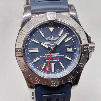 Breitling Avenger II A32390 NA Dial 40