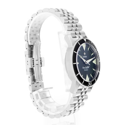 Zodiac Sea Wolf