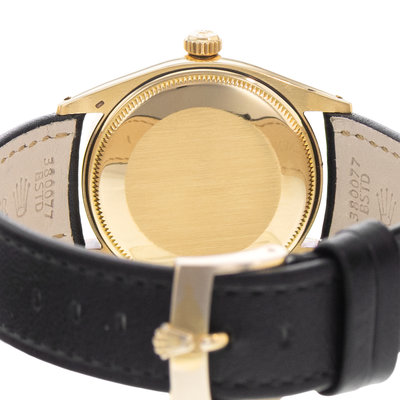 Rolex Oyster Perpetual 34 1002 Champagne Dial 34
