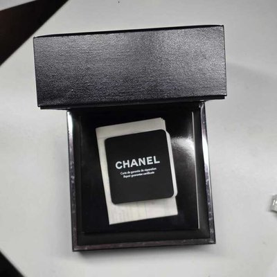 Chanel J12 H0968 NA Dial 33