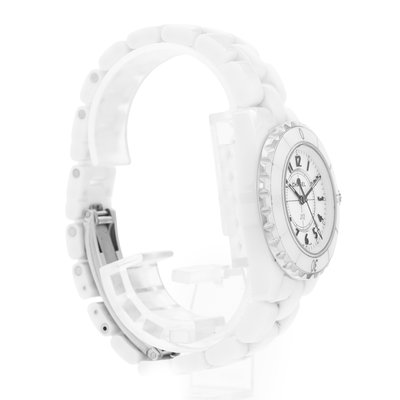 Chanel J12