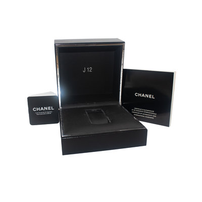 Chanel J12
