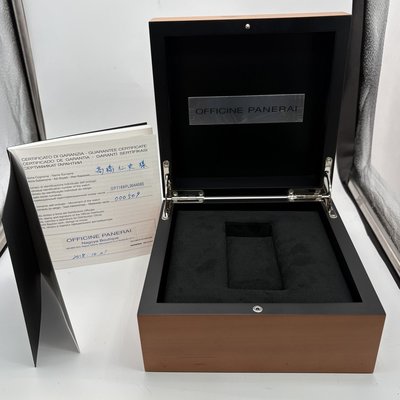 Panerai Luminor Due PAM 00906 NA Dial 43