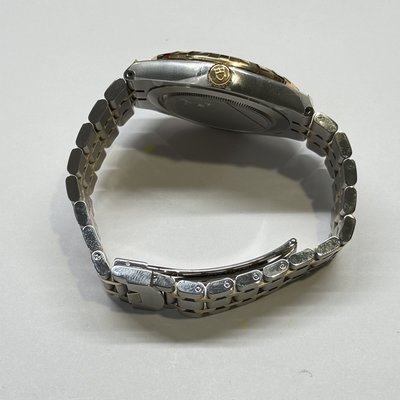 Tudor Royal