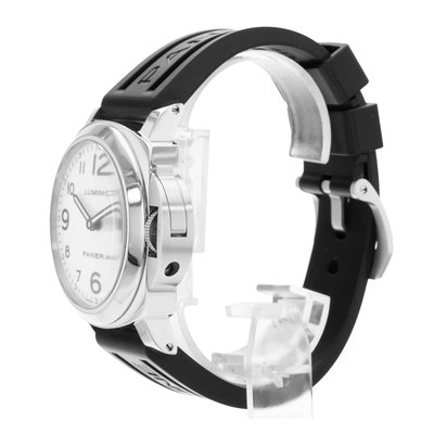 Panerai Luminor Base 