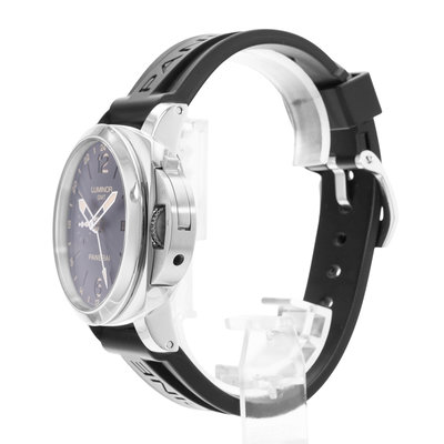 Panerai Luminor GMT