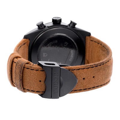 Tudor Fastrider Black Shield