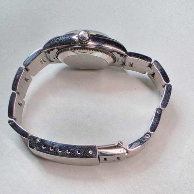Rolex Oyster Perpetual 24