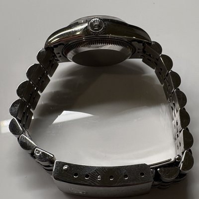 Rolex Oyster Perpetual 26