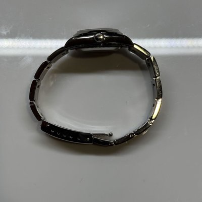 Rolex Oyster Perpetual 24