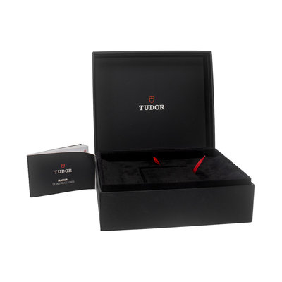Tudor Black Bay
