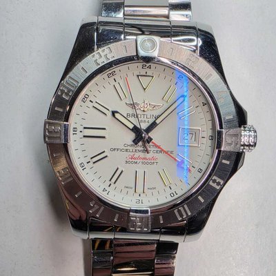 Breitling Avenger II A32390/A329G78PSS NA Dial 43