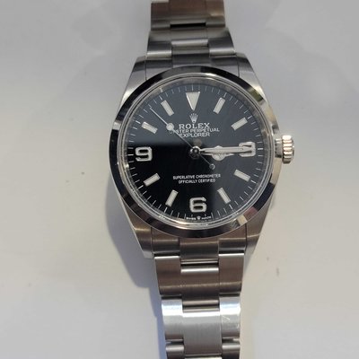 Rolex Explorer 124270 NA Dial 36