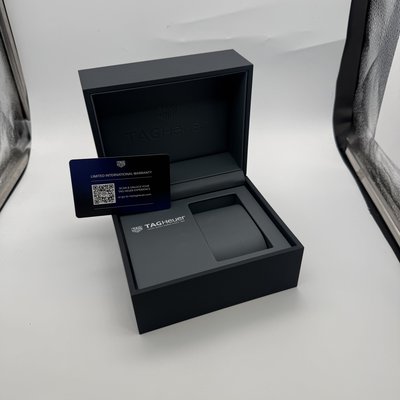 TAG Heuer Carrera