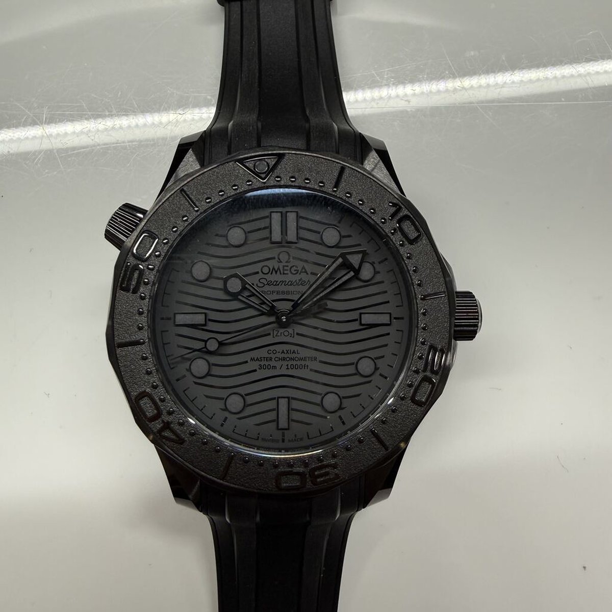 Omega Omega Seamaster Diver 300 M 21092442001003 NA Dial 44