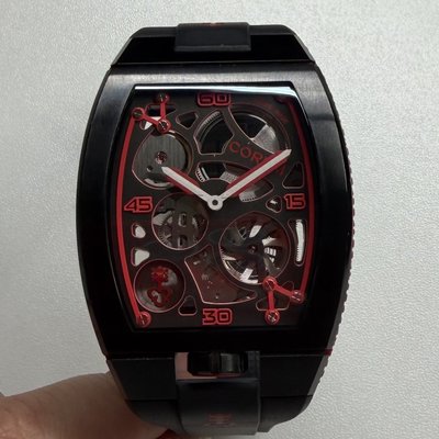 Corum Lap 01